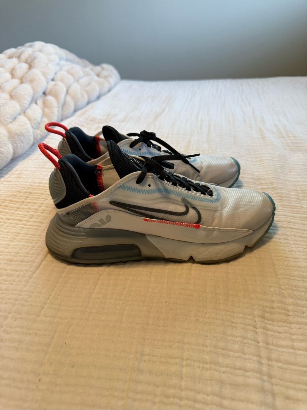 Nike Kids' Sneakers White, Black & Red Accents